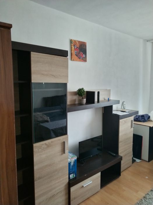 Garsoniera de inchiriat!Garantie 100 E!