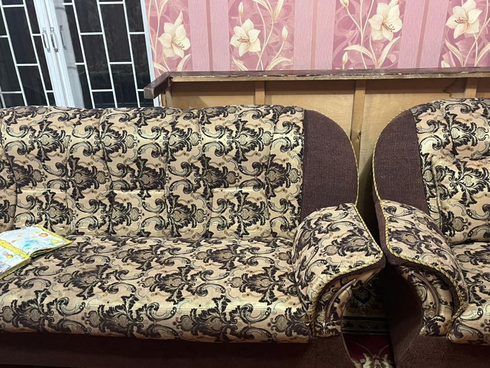 Продам диван город шымкент