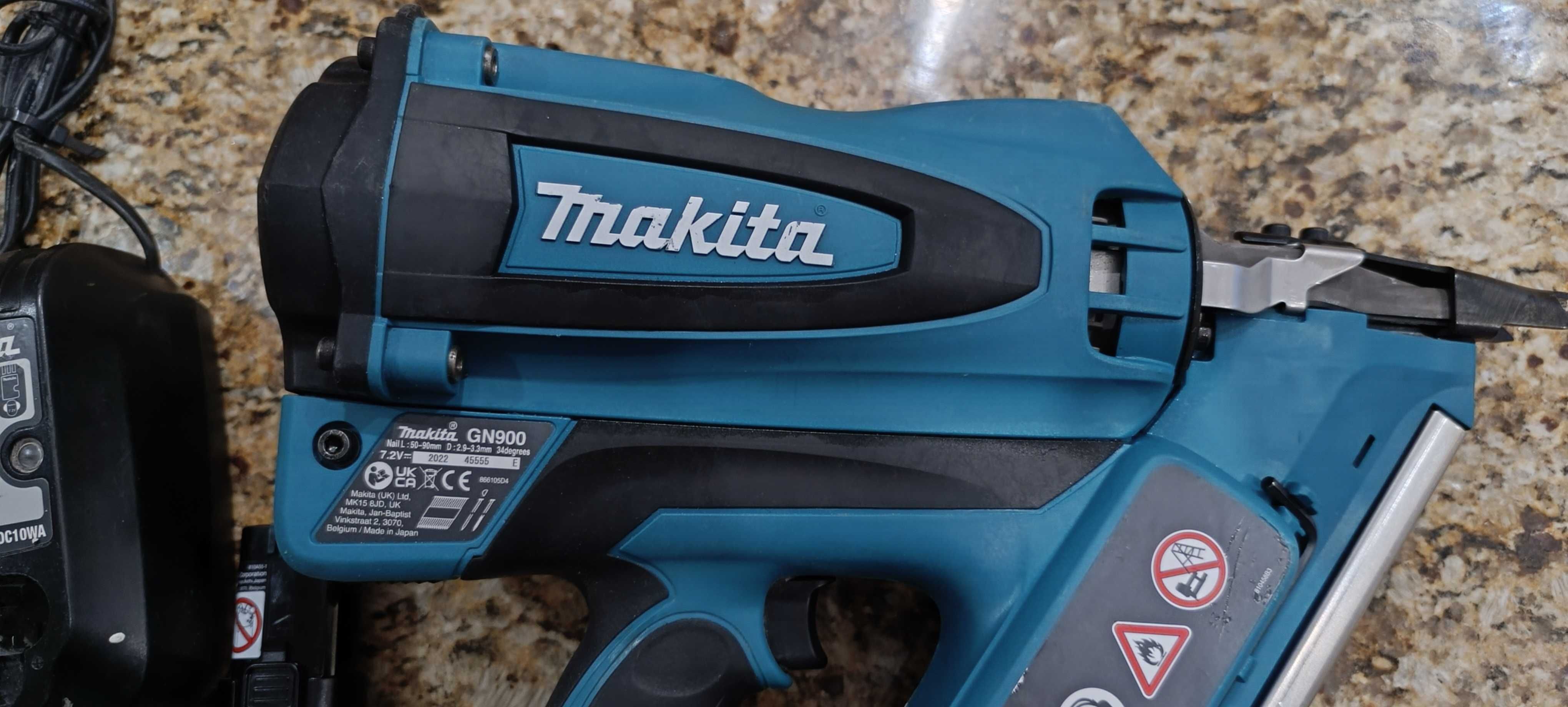 Makita GN900 Такер за Пирони