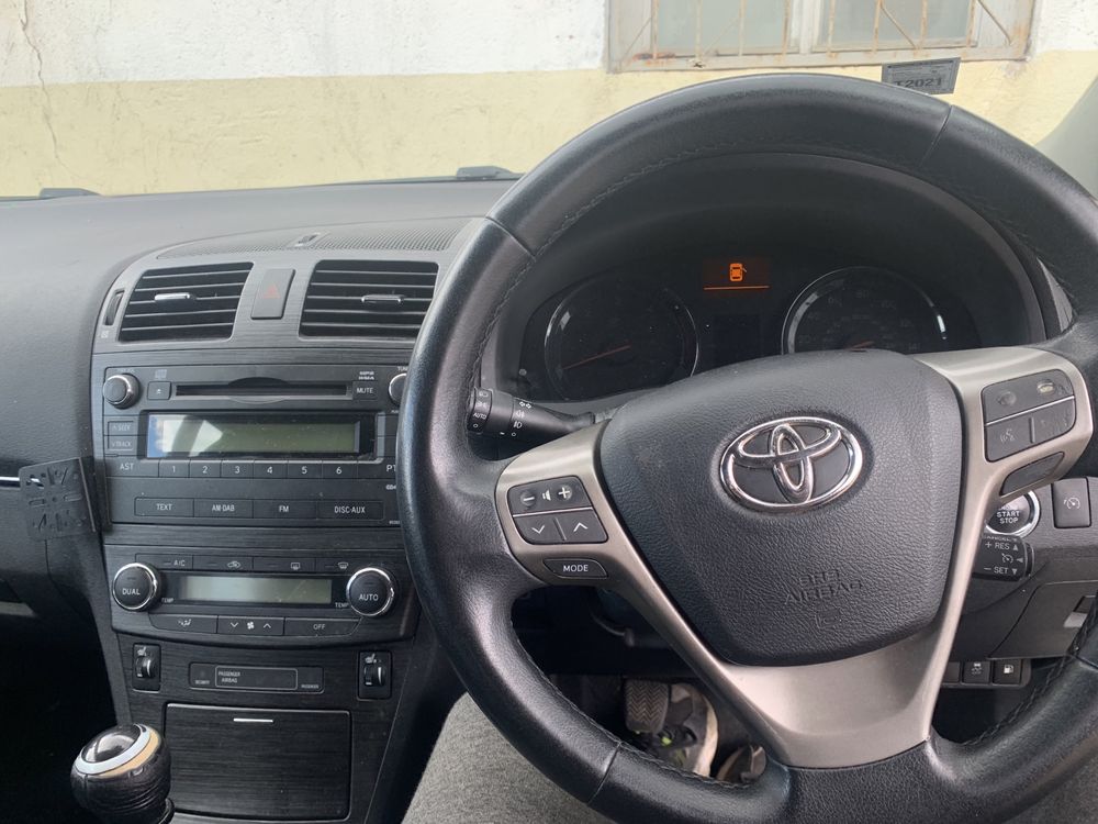 На Части Toyota Avensis Тойота Авенсис Т27 2.2 150 d-4d