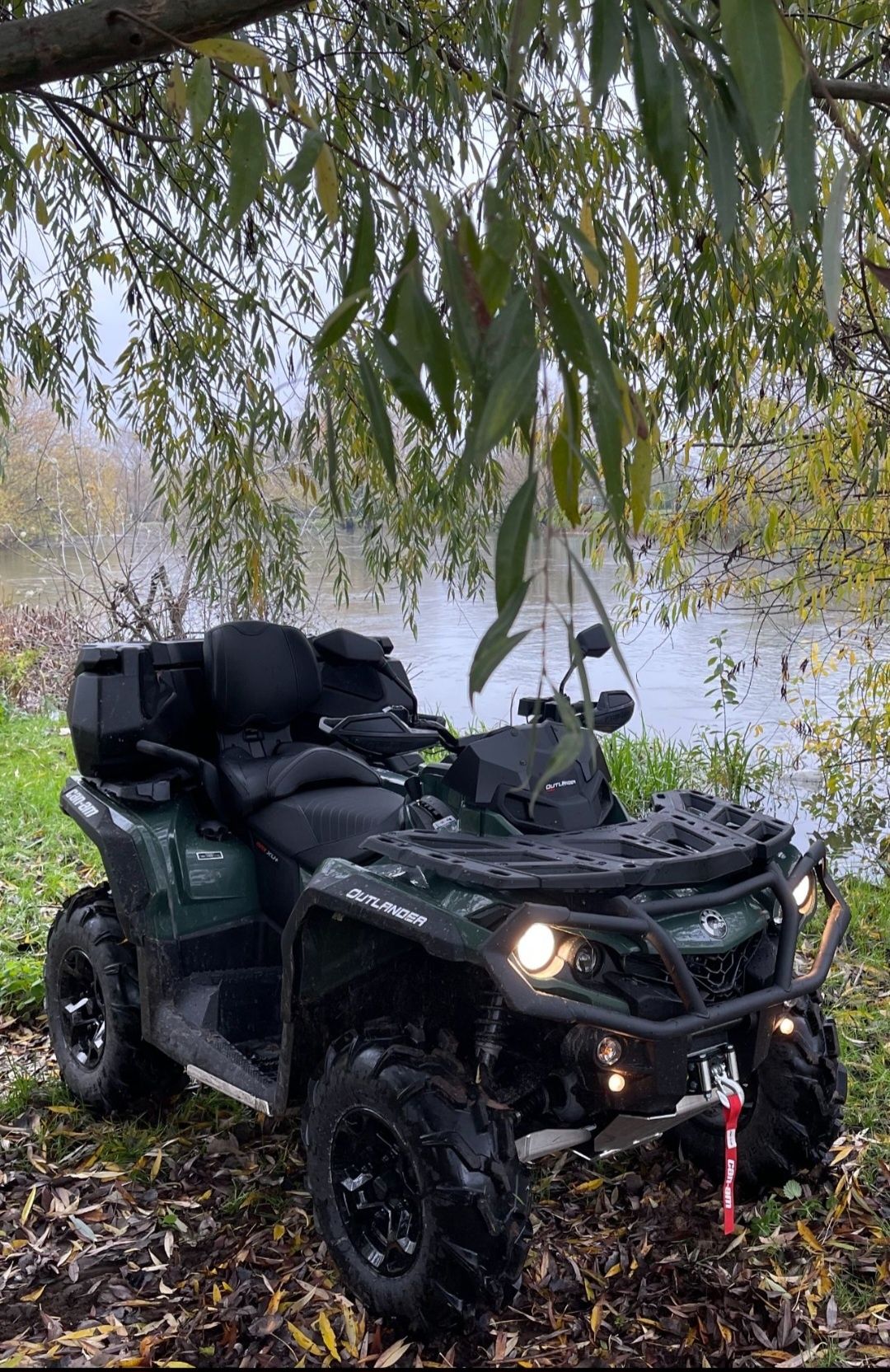 Vând atv Can am 570 Outlander Max