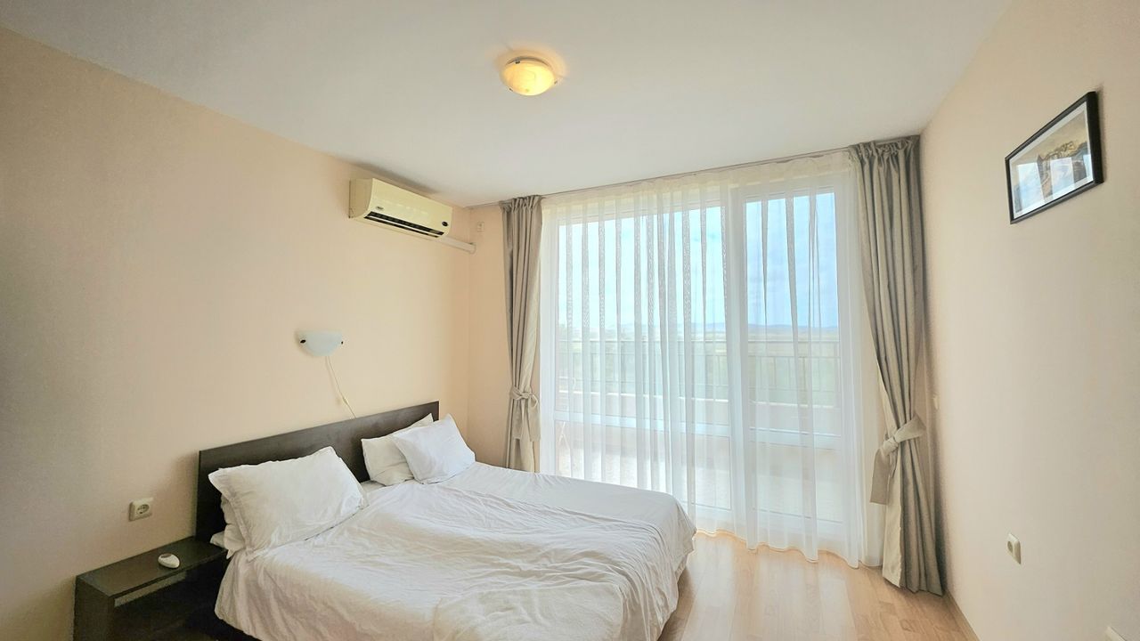 Продава се Тристаен апартамент в к.к. Слънчев бряг - 79 кв.м за 925 €/кв.м - Снимка #2