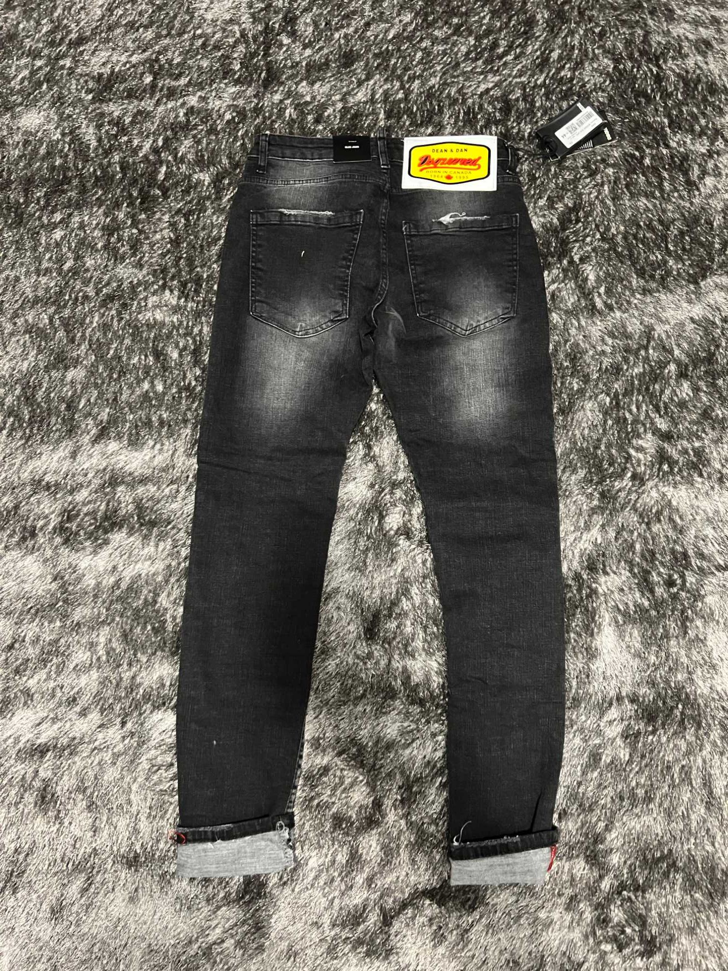 Blugi/Jeans Barbati Dsquared Negru! (Cod Yellou)