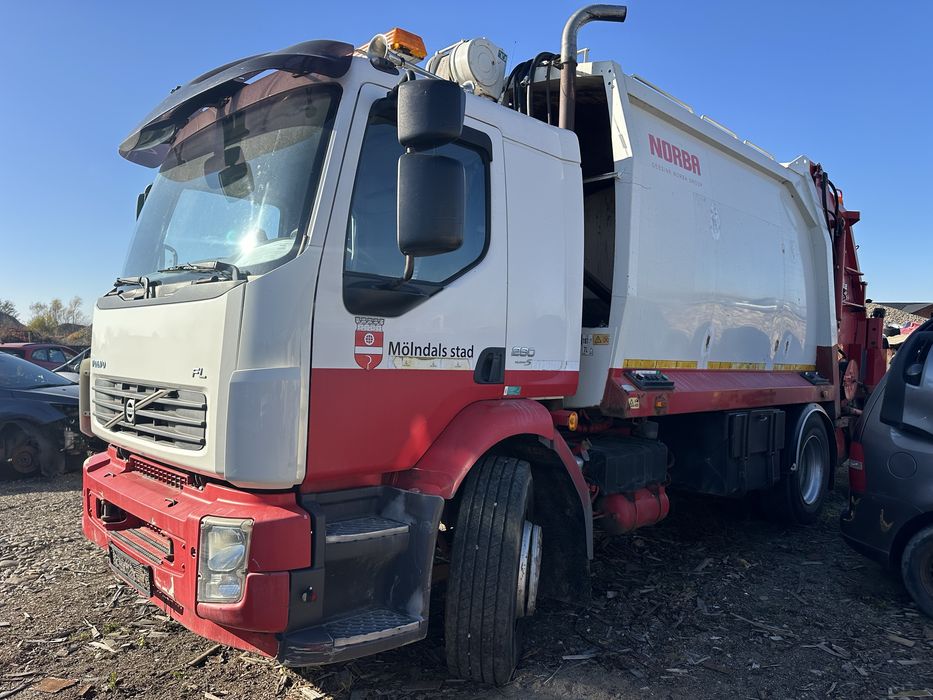 Gunoiera Volvo FL 280