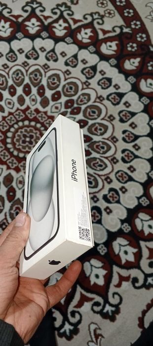 Продам iPhone 15