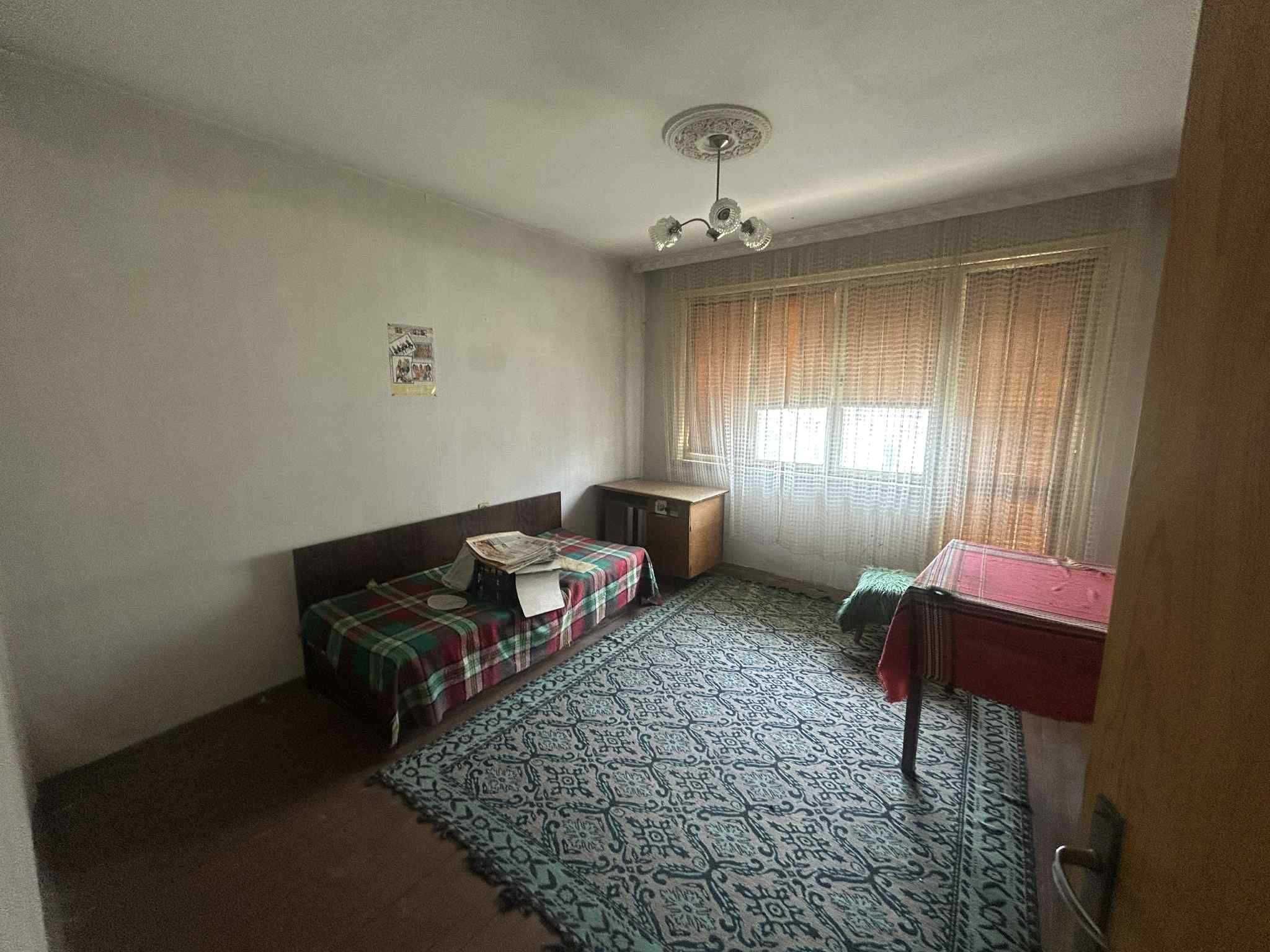 Четиристаен апартамент, кв. Запад, гр. Попово