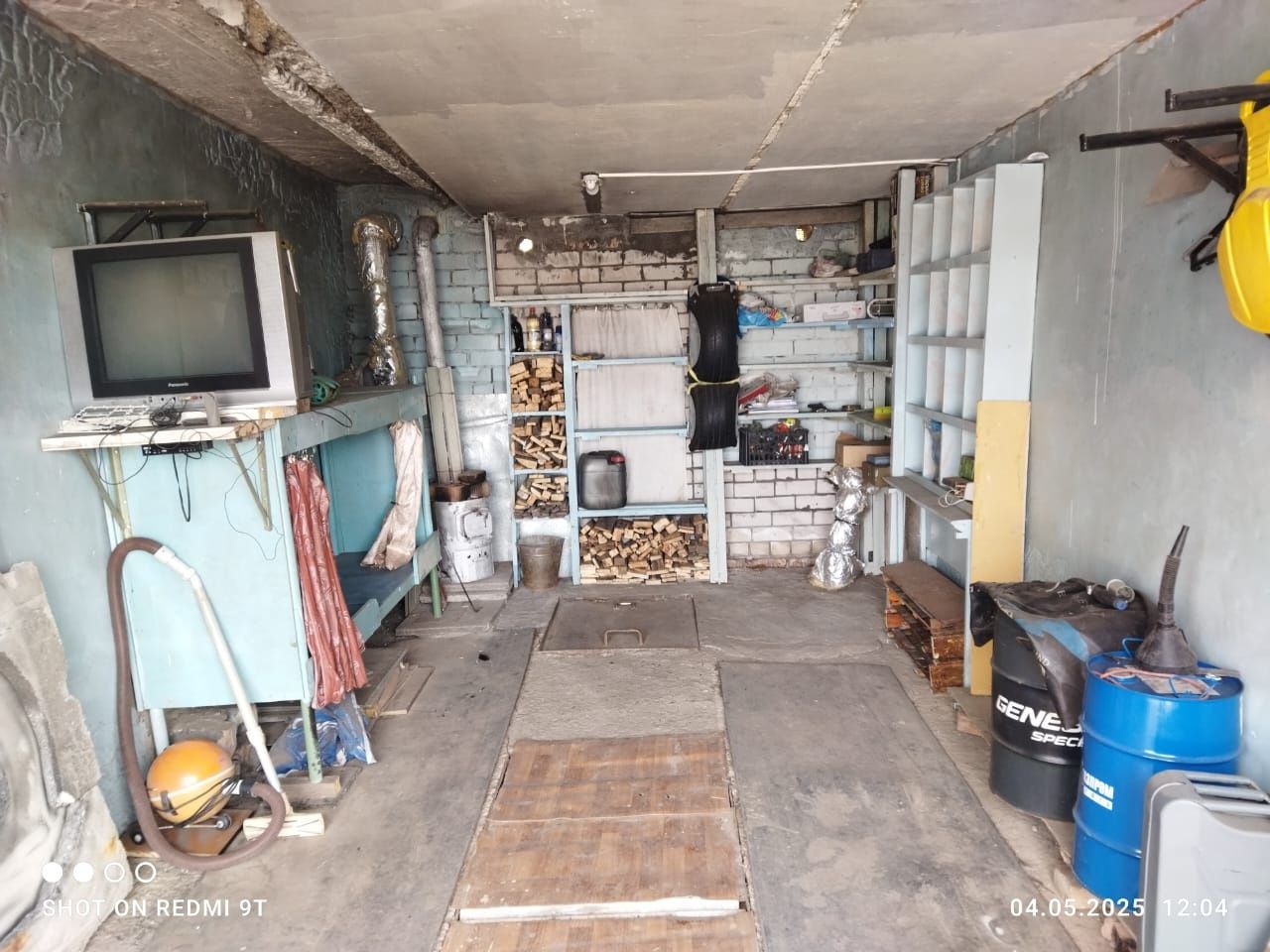 Гараж в студгородке