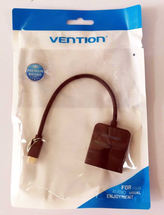 Adaptor USB C la VGA