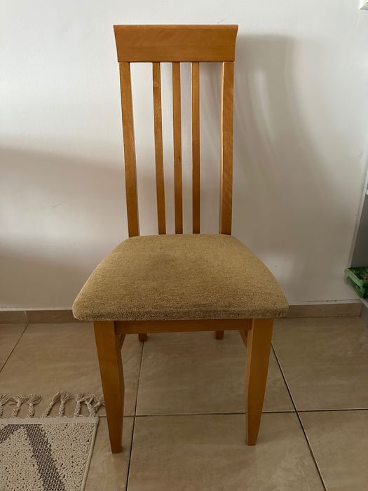 Маса и 6 броя кухненски столове