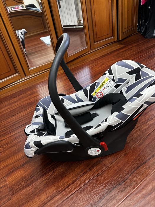 Автолюлька в отличном состоянии