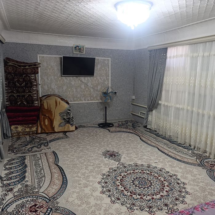 Bedniy pasyolka Raimqulov kochasida uy sotiladi 8 sotix