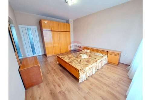 Тристаен апартамент, кв. Левски, Варна Т4077