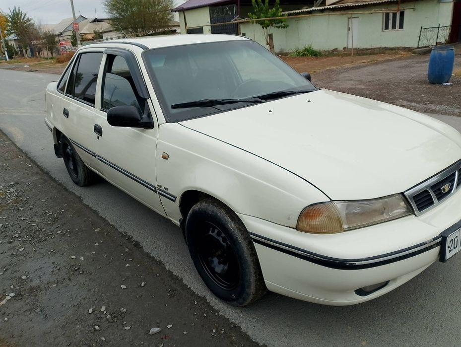 Холати яхши факат нактга сотилади