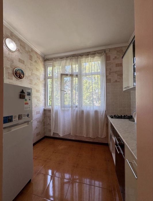 Цум Голубые Купола 2/4/5 кирпич 50м2 мебель техника