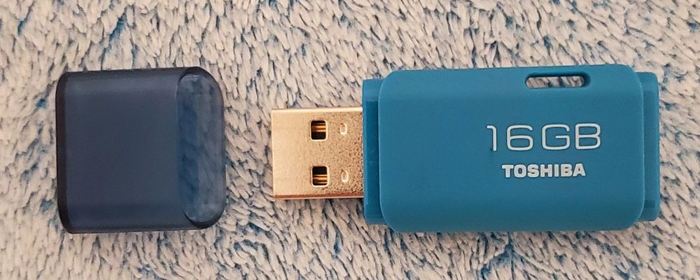 Memorie USB Toshiba Flash Drive, 16 Gb