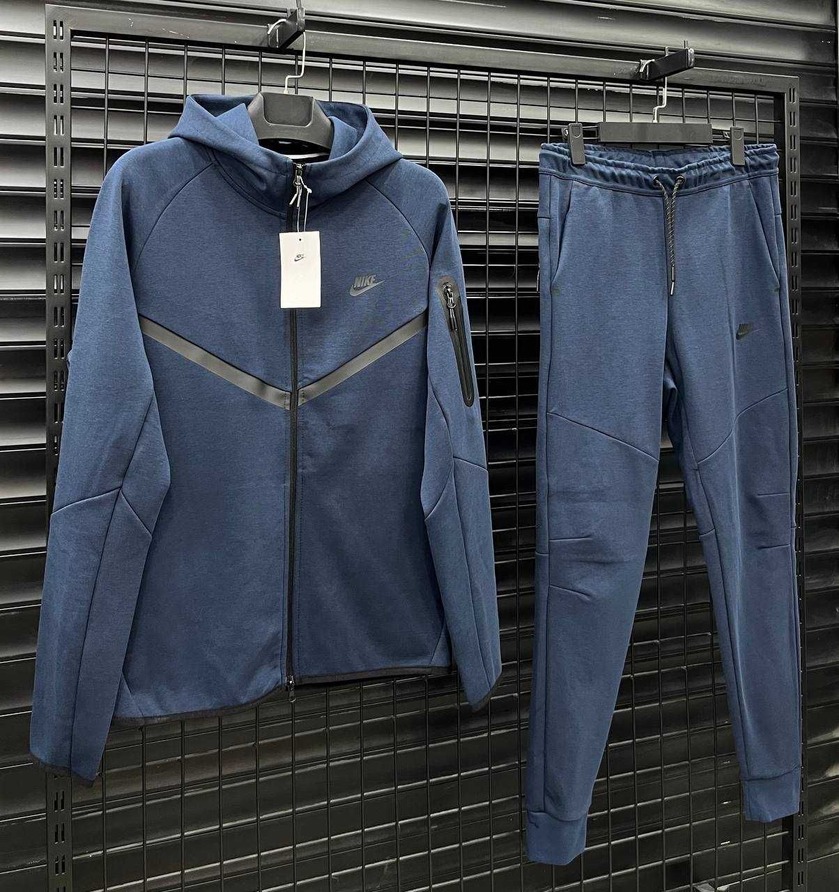 Мъжки Екипи Nike Tech (Висок Клас)