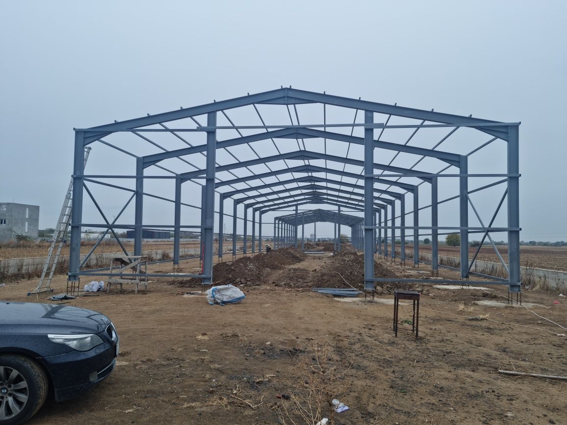Vand  Construim  hale  metalice  din profil  ipe 270