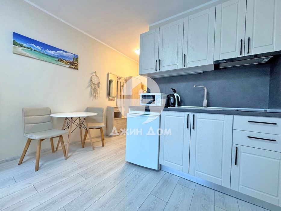 Продава се Едностаен апартамент в Свети Влас - 41 кв.м за 1610 €/кв.м - Снимка #2