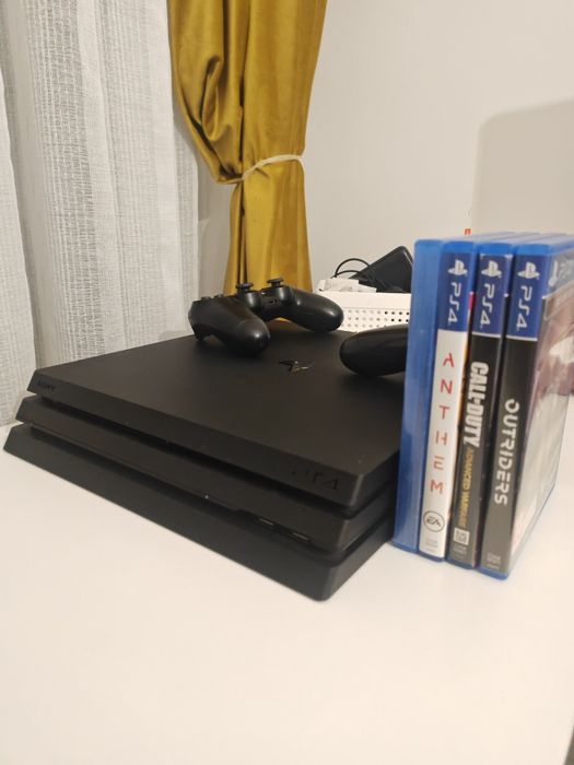 Playstation 4 Pro (PS4 Pro) - 1 TB