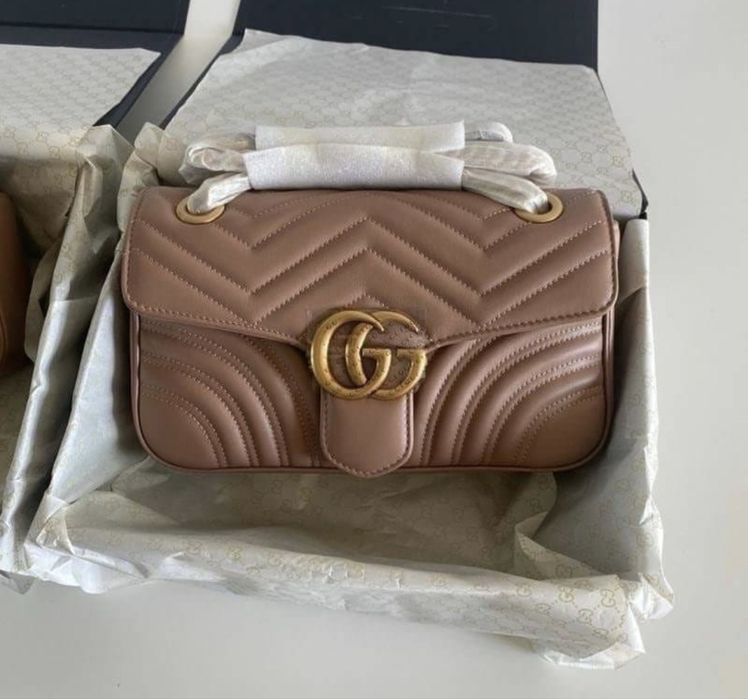 Чанта Gucci GG Marmont Small Matelassé