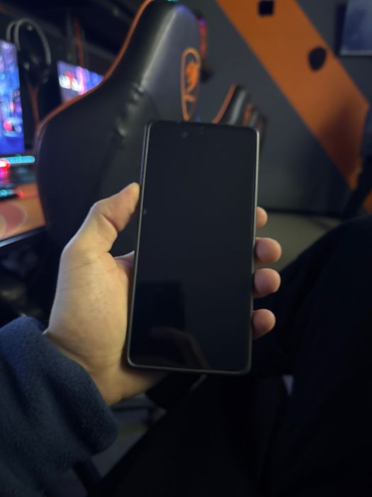 Srochno sotiladi redmi note 13pro