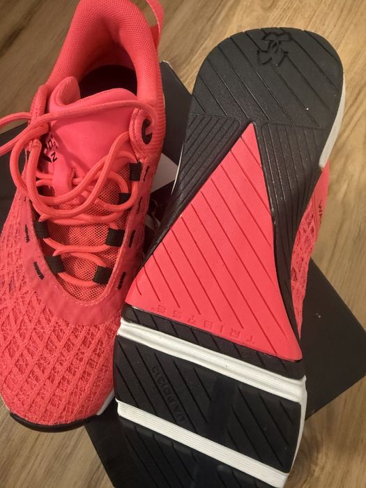 Нови спортни маратонки Under Armour TriBase Reign 5