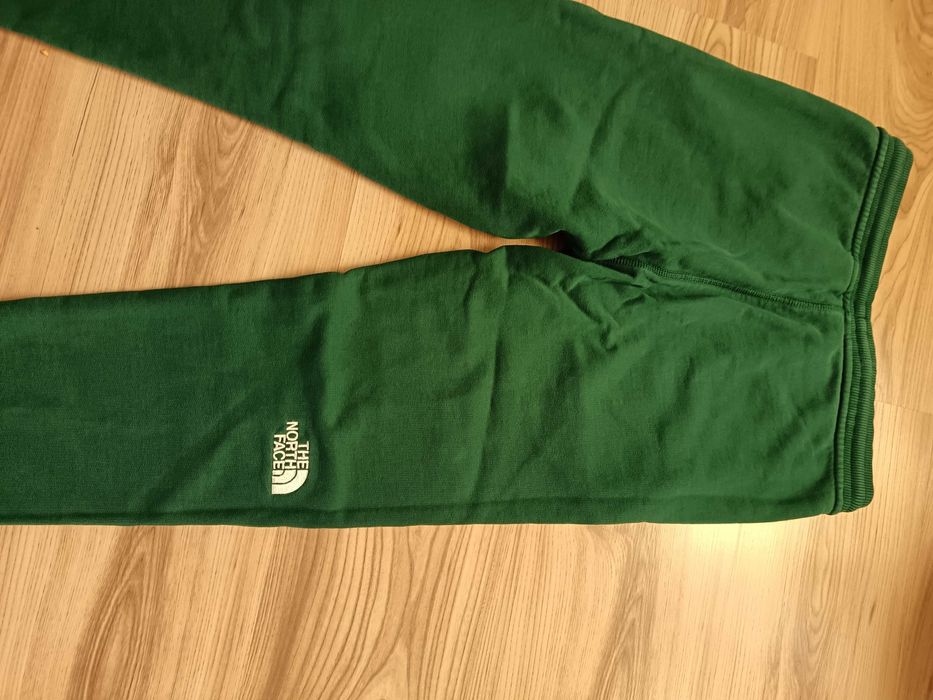 Детско долнище THE NORTH FACE, L/G