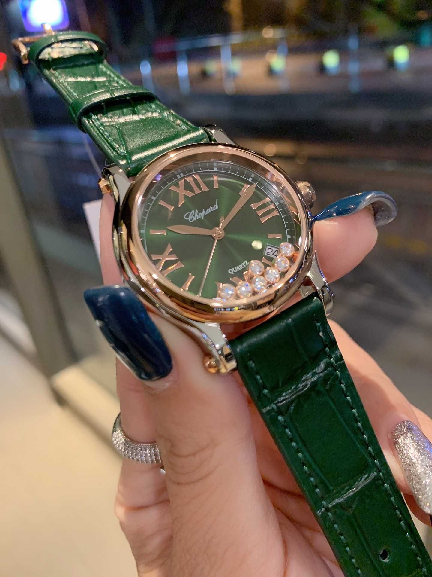 Кварцов дамски часовник Chopard Happy Sport Green