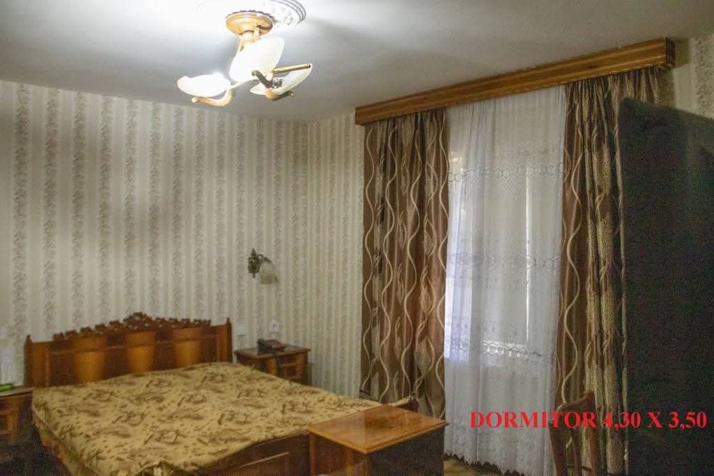 Casă cu teren de la proprietar