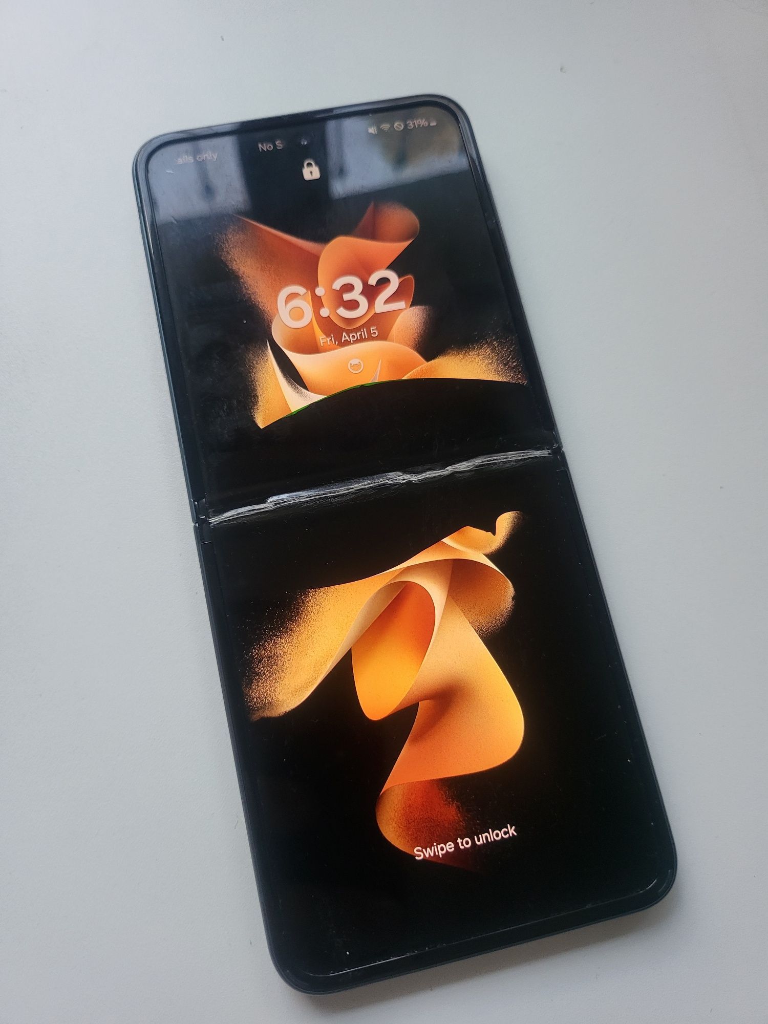 Смартфон Samsung Z Flip 3 128GB