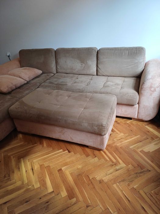 Диван за голям хол