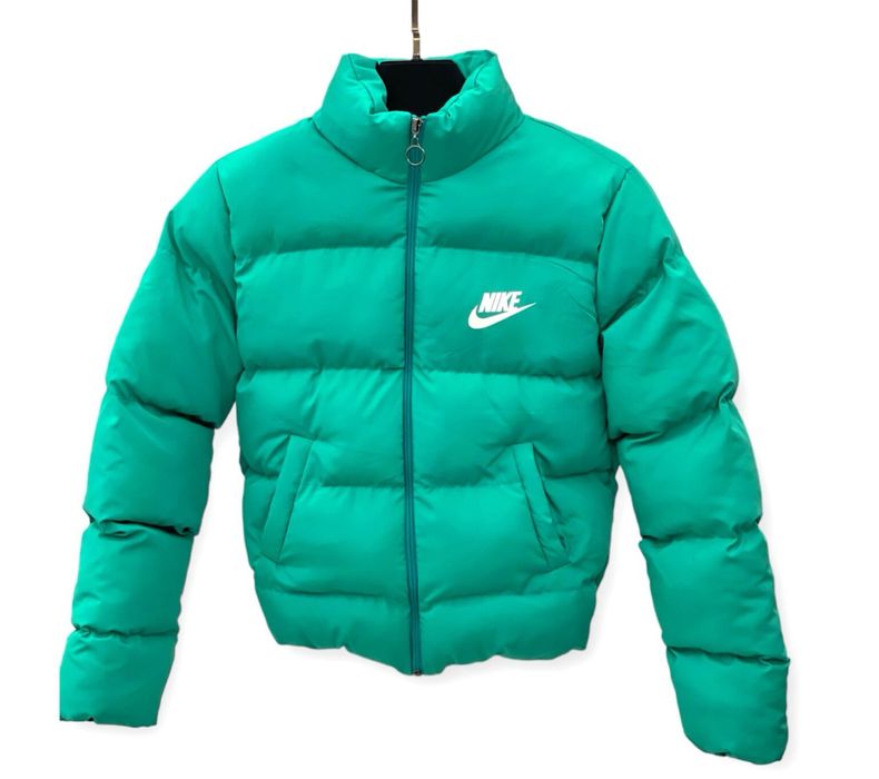 Nike дамски якета Различни цветове