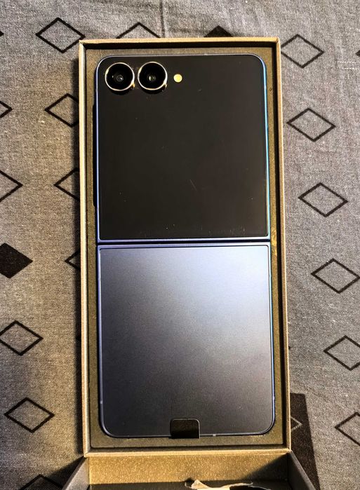 Samsung Galaxy Z Flip 7 512GB