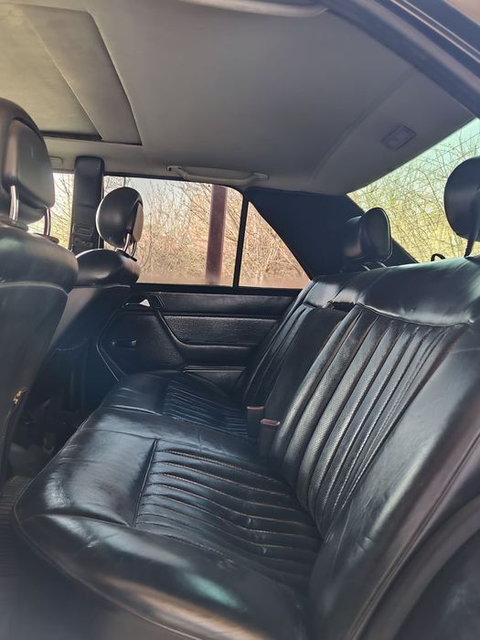 Мерседес w124 Benzinda Vikup Variant Yoq GAZ YOQ NAXT PULGA SOTILADI