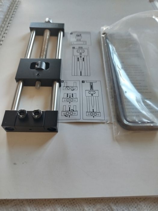 Инструмент за смяна на върховете на дартс стрели