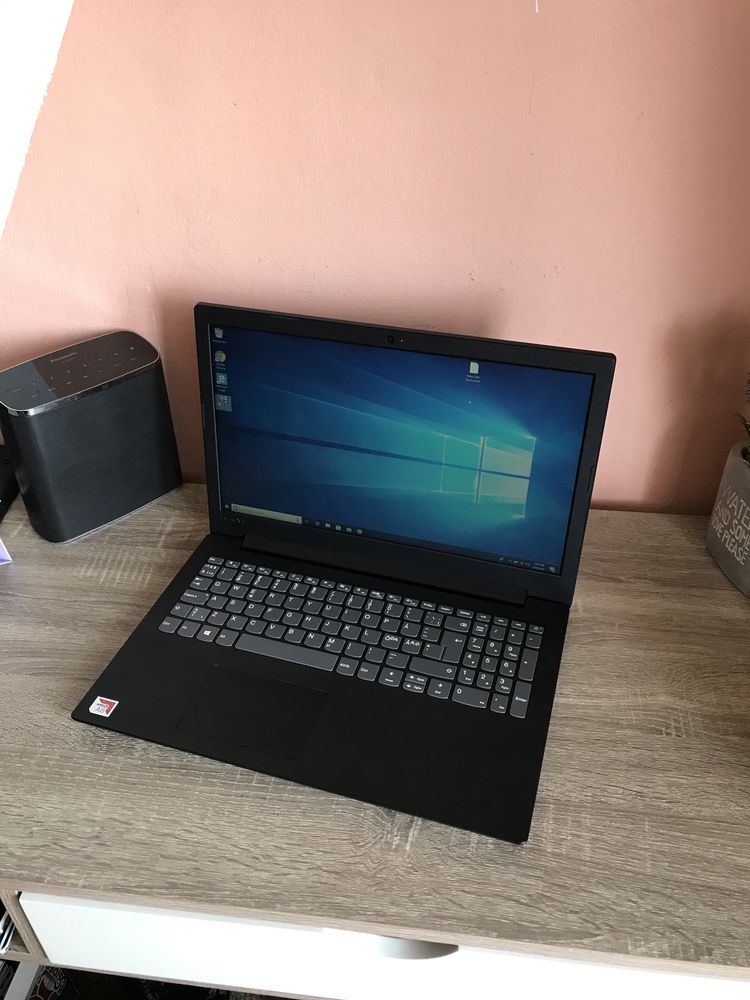 Lenovo Model nou cu ram DDR4 si SSD Samsung 256.. 15,6 inch Full HD