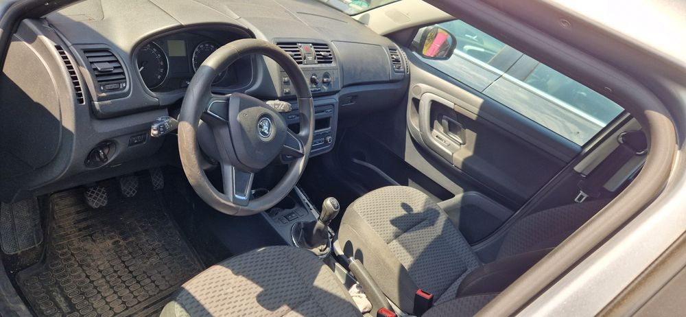 Skoda fabia 2014 avariată