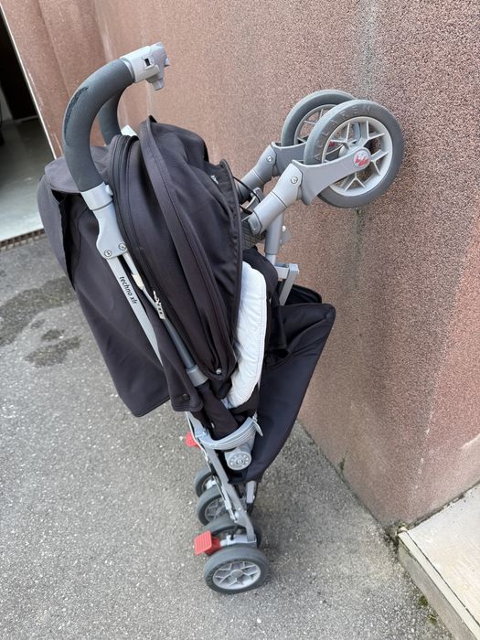 Carucior pliabil tip umbrela Maclaren Techno XLR Black/Silver