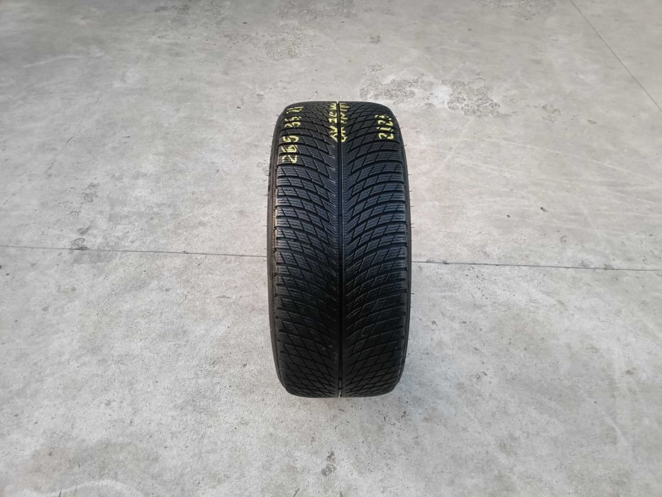 O anvelopa iarna 265 35 21 michelin pilot alpin 5 cu 7,5 mm dot 2123