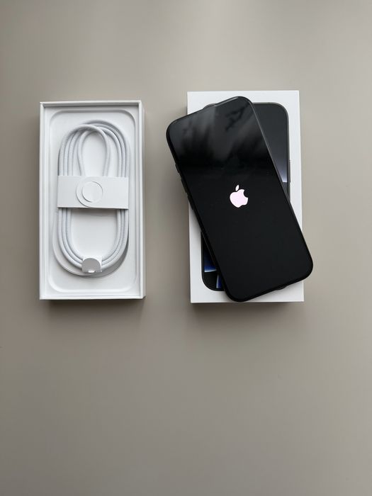 Iphone 16 Pro Black Titanium