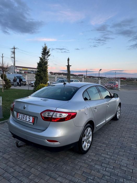 Renault Fluence 2010 navi  clima