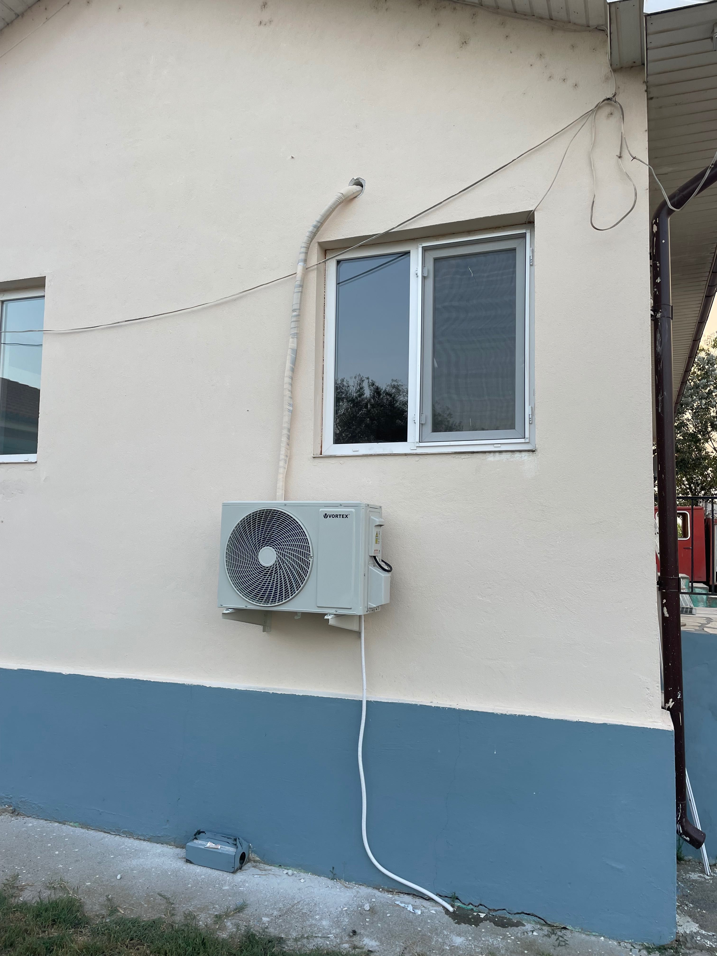 Încărcare cu freon, Curatire,Reparatii Aer Conditionat
