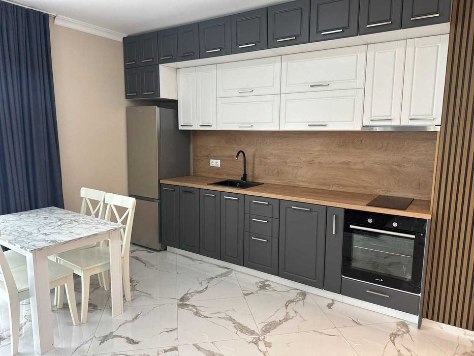 Дава се под наем Двустаен апартамент в Пловдив, Христо Смирненски - 65 кв.м за 450 € - Снимка #1