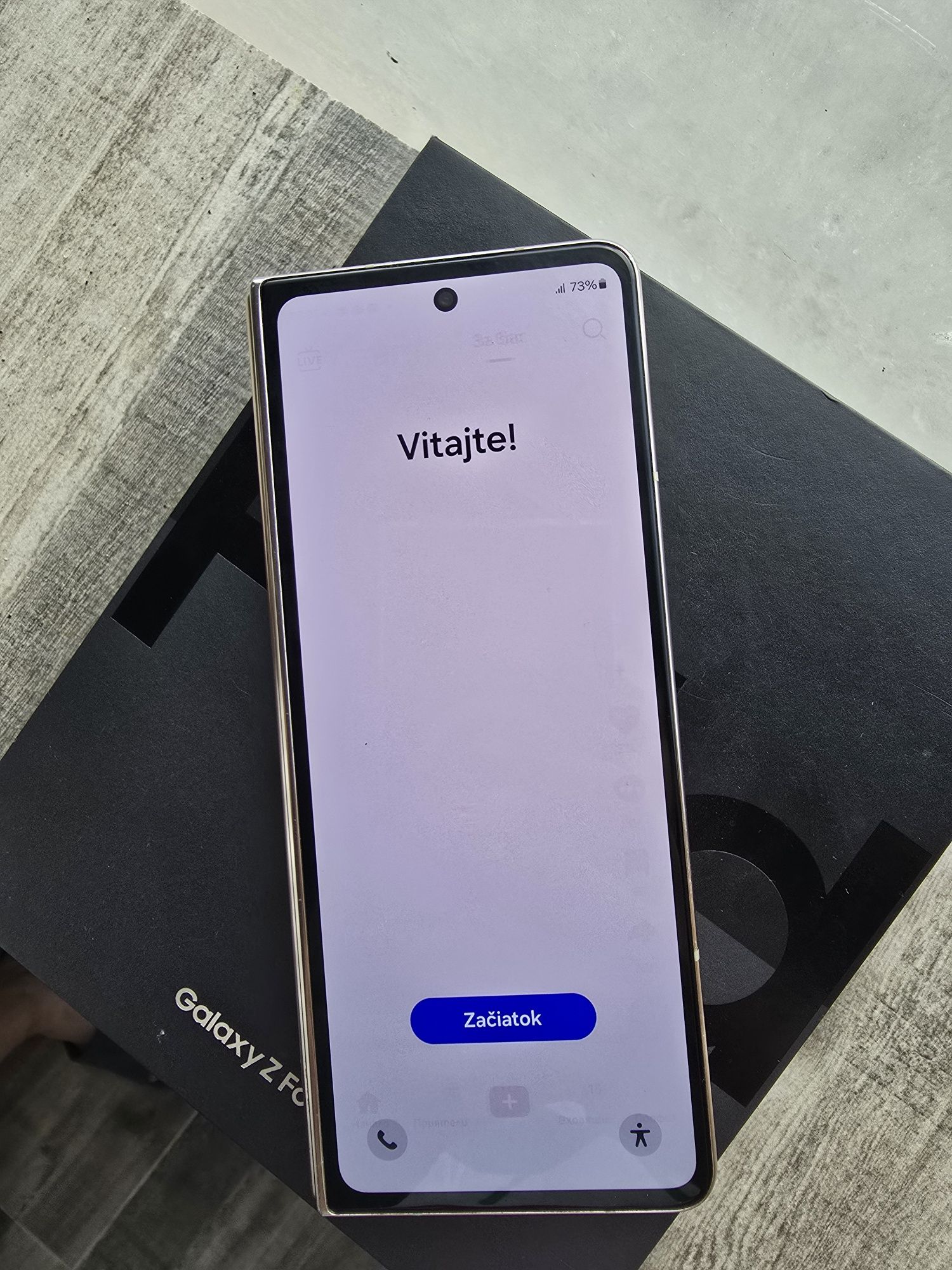 Samaung galaxy Z fold 4