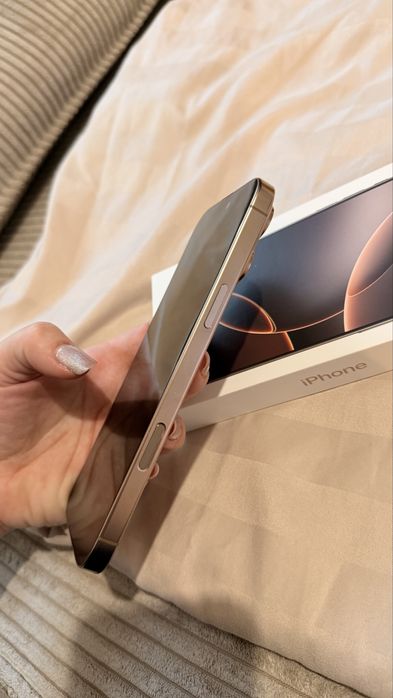 Iphone 16 PRO MAX varianta ESIM only