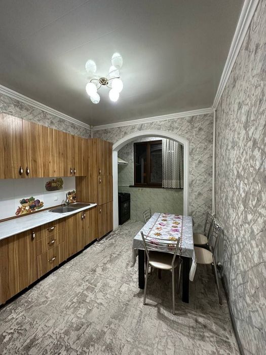 Квартира на Дружба Народов -Нархоз 2/8/9 общ пл 60м  чистый ремонт