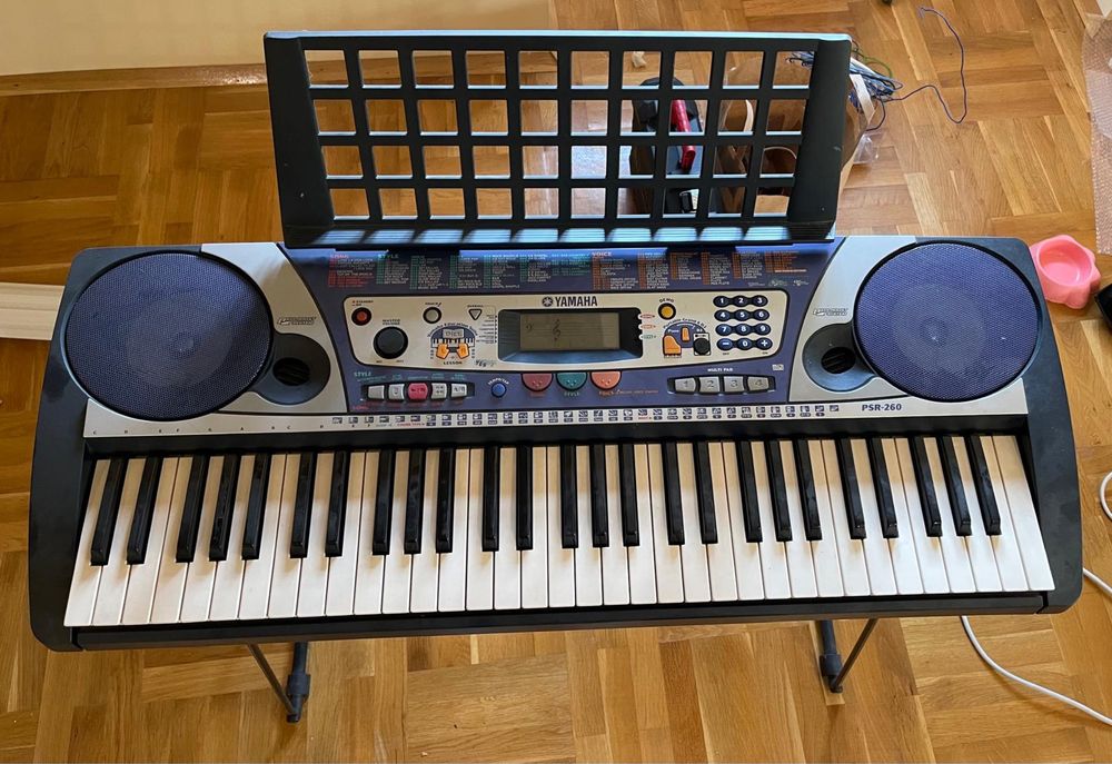 Синтезатор/клавир Yamaha PSR-260