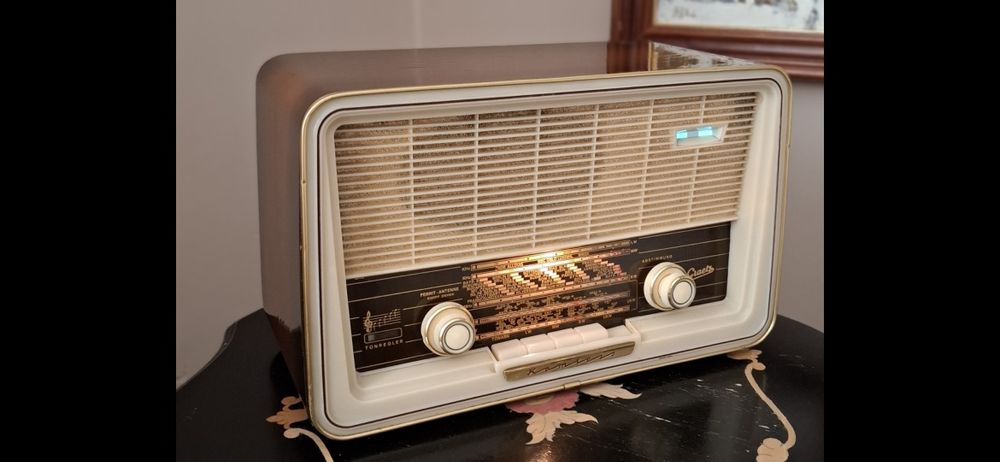 Radio Graetz (lămpi). Radio mic.