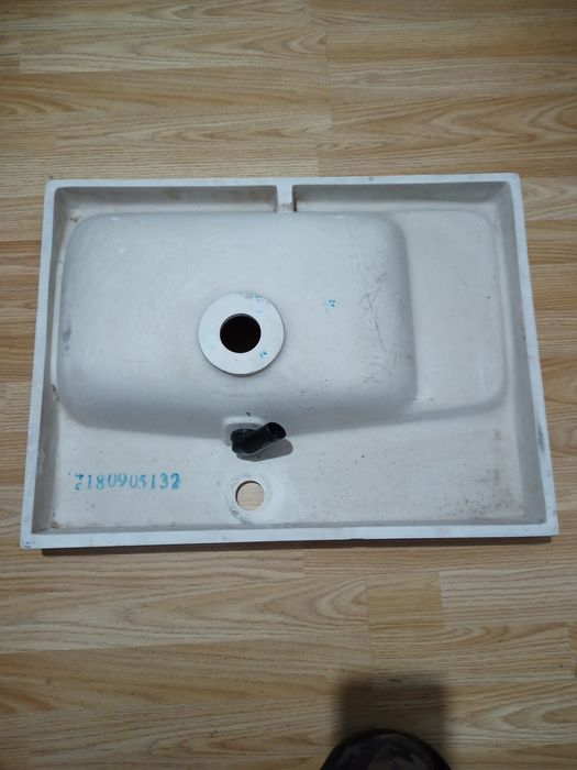 Lavoar compozit încastrat