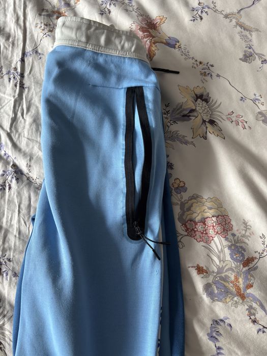 Nike tech fleece размер XS